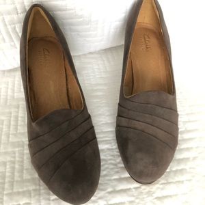 Clarks Delsie Joy heel size 7.5 M *NEW in box*